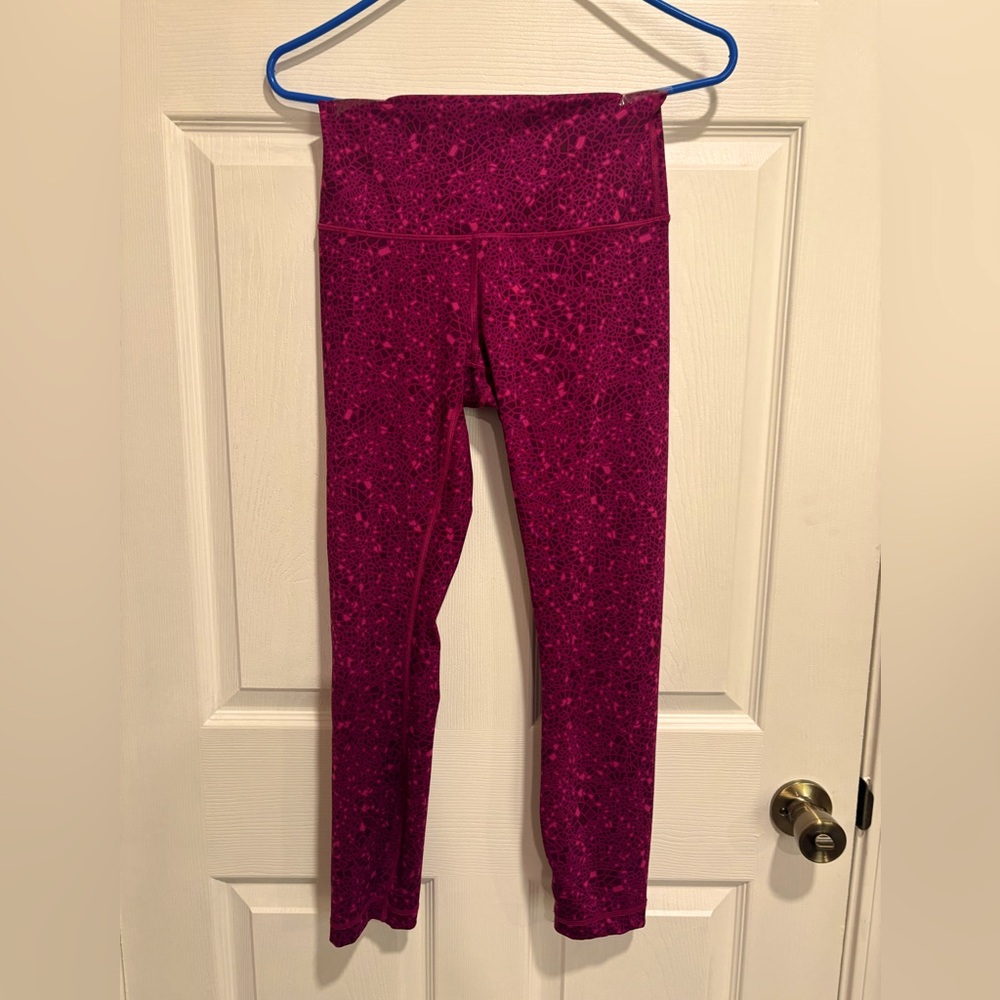 Lululemon High Times full-on Luxtreme leggings paradise regal geo plum size 6